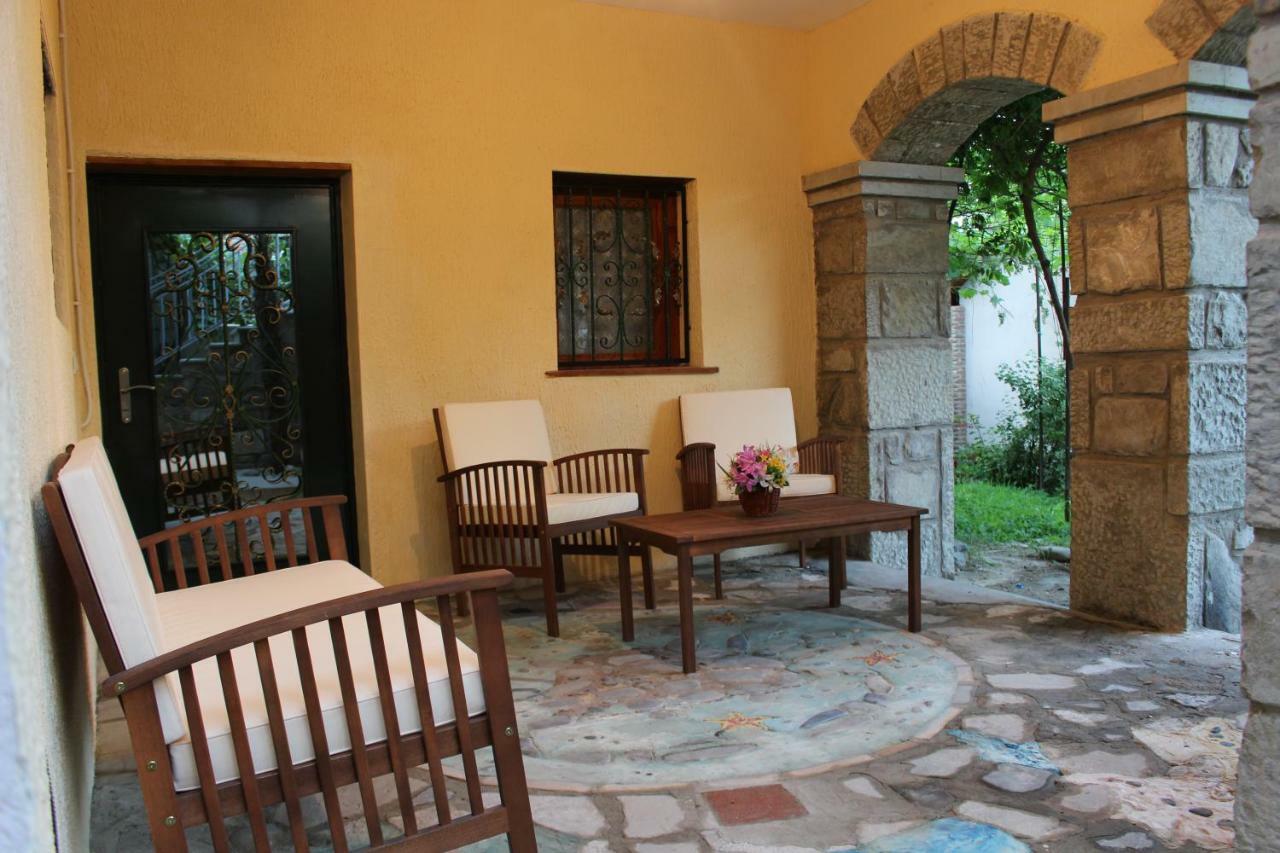 Old House Apartment With Garden Area มซเคทา ภายนอก รูปภาพ