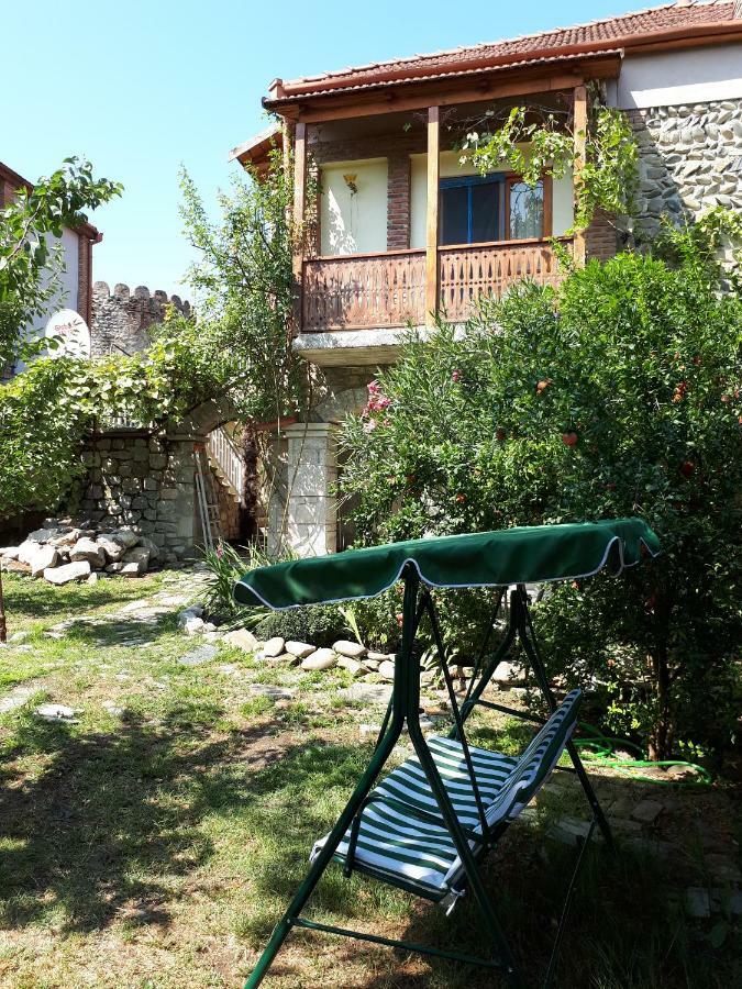 Old House Apartment With Garden Area มซเคทา ภายนอก รูปภาพ